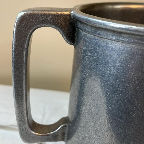 Vintage Wilton Armetale Tavern Pitcher 7.33' Tall BarMaid Mancave Renaissance - Picture 4 of 8